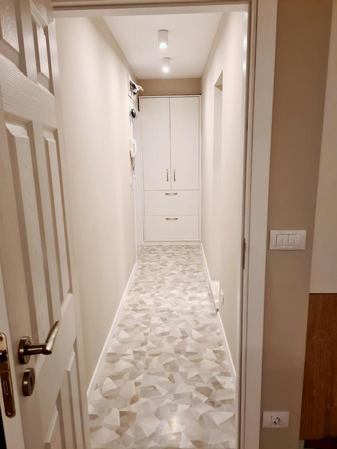 Brand New Luxury Flat In The City Center فارنا المظهر الخارجي الصورة